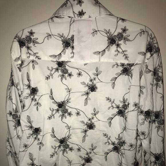 Patterned button down - Picture 2 of 6